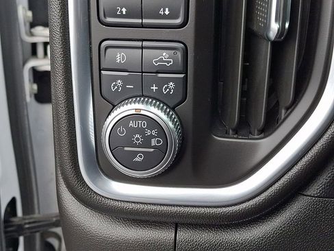 Used 2021 GMC Sierra 2500 Denali w/ Denali Ultimate Package image 24