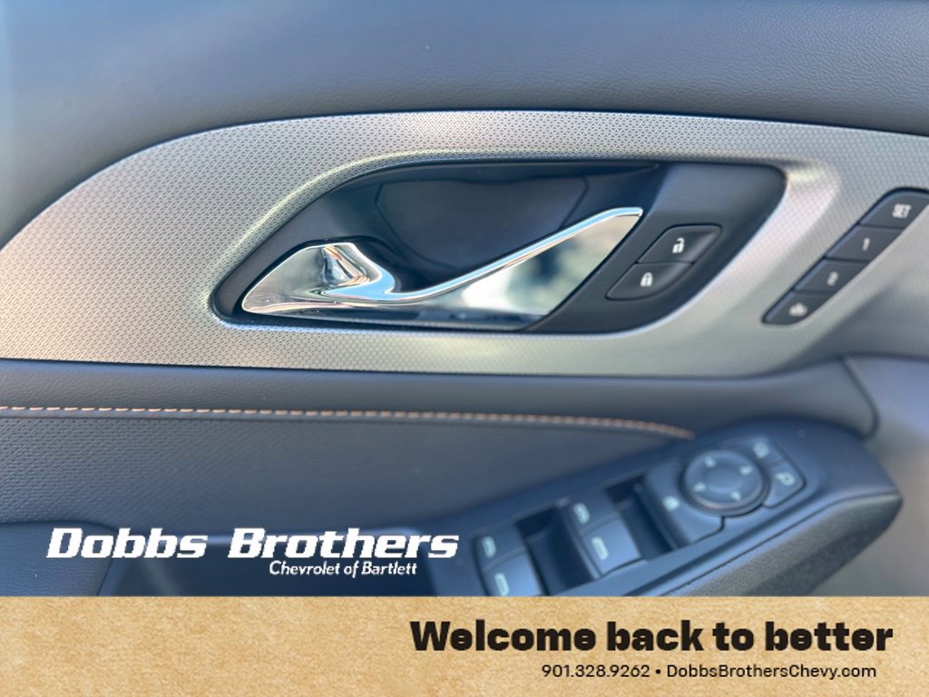 Used 2021 Chevrolet Traverse Premier AWD/4WD image 19