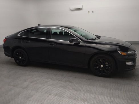 Used 2025 Chevrolet Malibu LT FWD image 11
