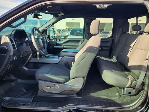 Used 2018 Ford F150 XLT w/ Equipment Group 302A Luxury image 11