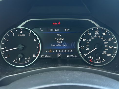 Used 2016 Nissan Murano Platinum w/ Platinum Technology Package FWD image 29