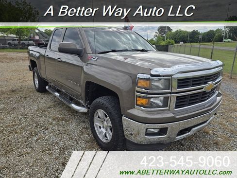 Used 2015 Chevrolet Silverado 1500 LT AWD/4WD image 3