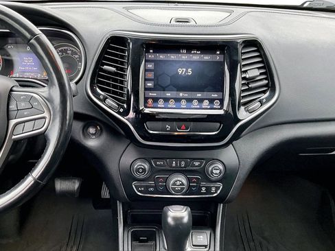 Certified 2020 Jeep Cherokee Limited image 11