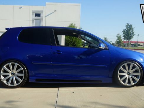 Used 2008 Volkswagen R32 image 6