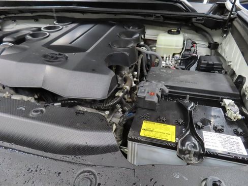 Used 2021 Toyota 4Runner Venture image 21