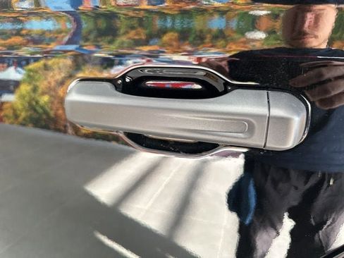 New 2025 Jeep Wrangler Sahara w/ Safety Group image 19