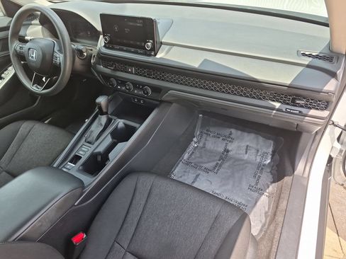 Used 2024 Honda Accord LX image 30