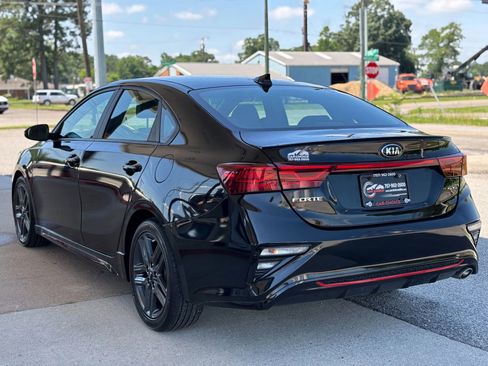 Used 2021 Kia Forte GT-Line image 10