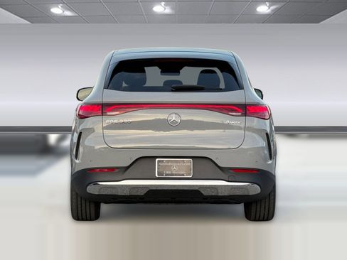 New 2026 Mercedes-Benz EQE 320 4MATIC SUV image 10