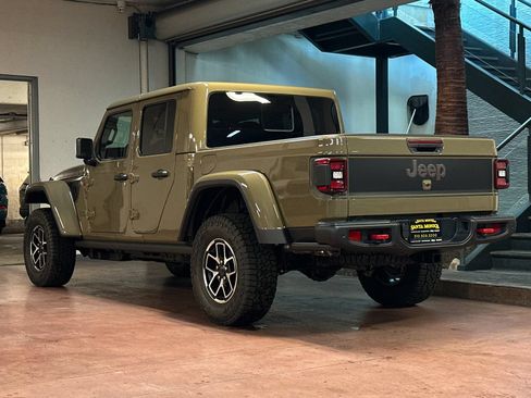 New 2026 Jeep Gladiator Rubicon AWD/4WD image 3