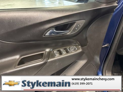 Used 2022 Chevrolet Equinox LT image 29