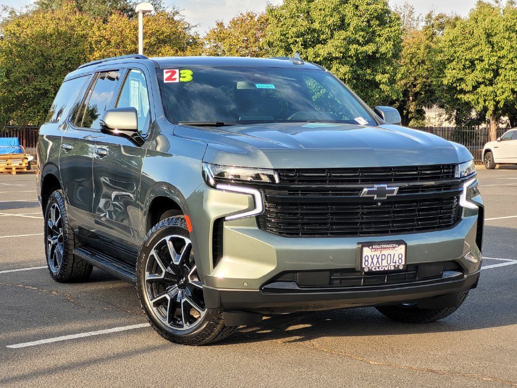 Used 2023 Chevrolet Tahoe RST w/ Sport Performance Package AWD/4WD image 2