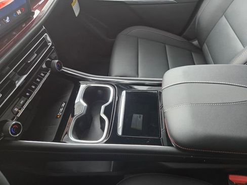 New 2026 Chevrolet Traverse Z71 w/ Driver Confidence Package image 33