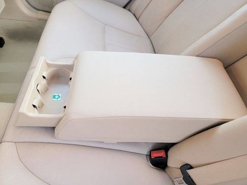 Used 2001 Mercedes-Benz E 320 E 320 4dr Sedan image 14