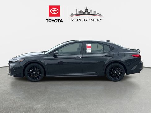 New 2026 Toyota Camry SE FWD image 6