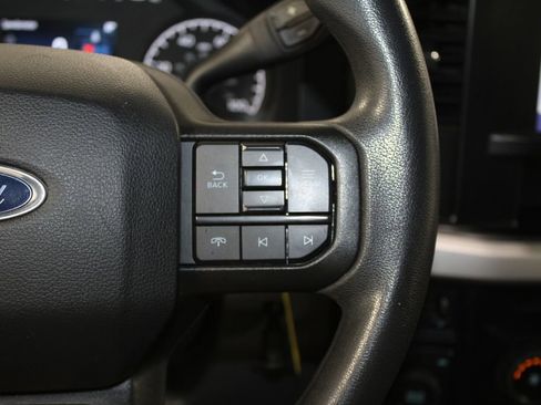 Used 2024 Ford F250 XLT image 37