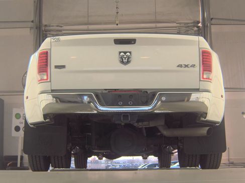 Used 2017 RAM 3500 Laramie image 6