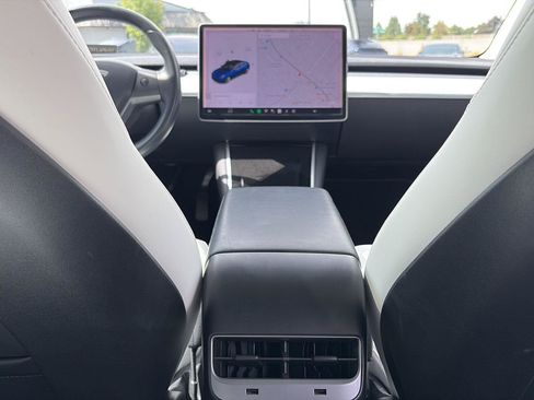 Used 2018 Tesla Model 3 Long Range AWD/4WD image 24