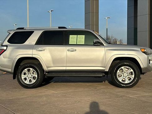 Certified 2024 Toyota 4Runner SR5 Premium image 3