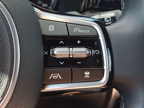 Certified 2023 Kia Sorento X-Line EX AWD/4WD image 25