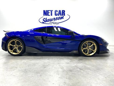 Used 2020 McLaren 600LT Spider RWD image 4