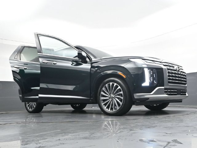 Used 2025 Hyundai Palisade Calligraphy AWD/4WD image 43
