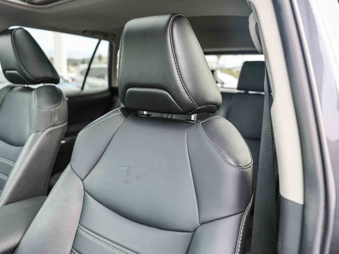 Certified 2023 Toyota RAV4 XLE Premium image 15