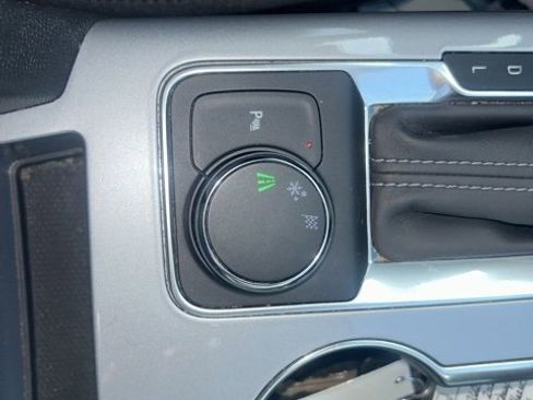 Used 2020 Chevrolet Blazer LT image 31