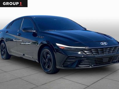 Used 2024 Hyundai Elantra SE