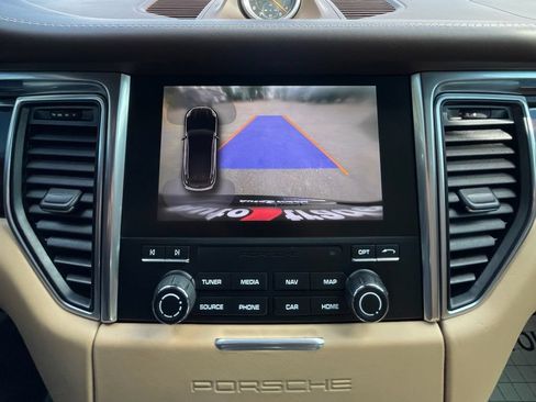 Used 2017 Porsche Macan S AWD/4WD image 26