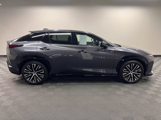 Used 2023 Lexus RZ 450e Premium w/ Cold Area Package AWD/4WD image 4