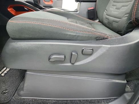 Used 2025 Nissan Frontier PRO-4X AWD/4WD image 20