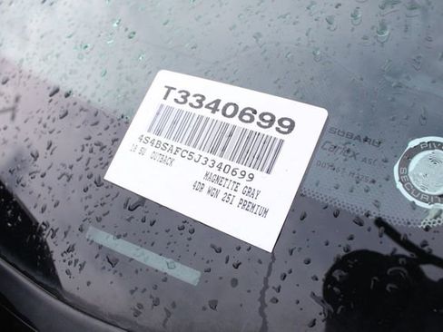 Used 2018 Subaru Outback 2.5i Premium image 37