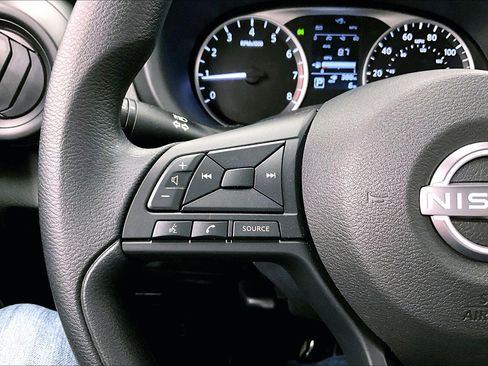 New 2025 Nissan Kicks Play S FWD image 89