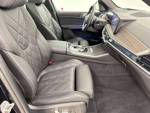 Certified 2024 BMW X5 xDrive40i w/ M Sport Package image 27