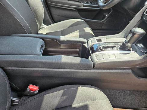 Used 2018 Honda Civic EX-T image 23