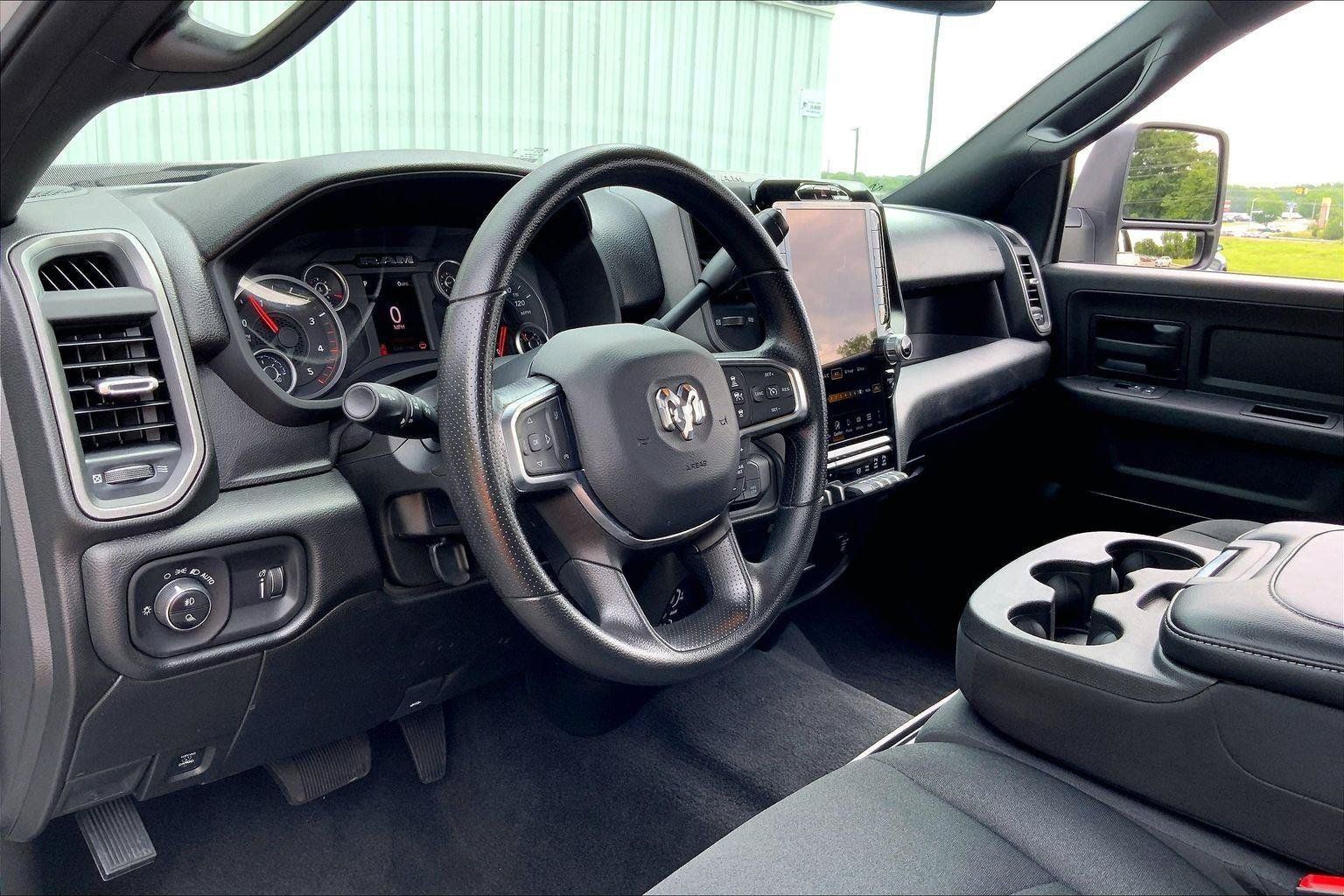 Used 2025 RAM 2500 Tradesman AWD/4WD image 13