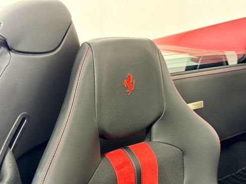 Certified 2020 Ferrari 488 Pista Spider RWD image 23