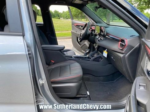 New 2026 Chevrolet TrailBlazer RS w/ Driver Confidence Package AWD/4WD image 17
