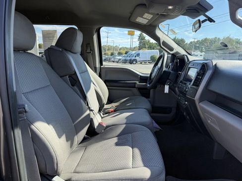 Used 2020 Ford F150 XLT image 31