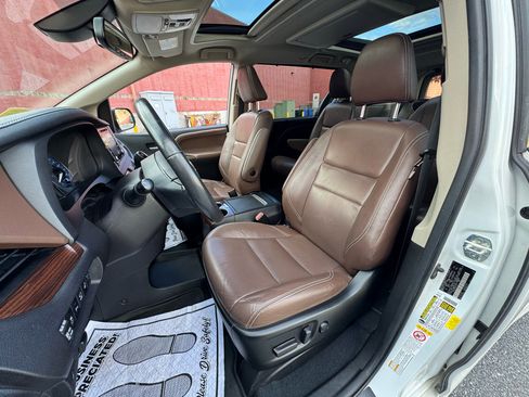 Used 2019 Toyota Sienna Limited Premium image 7
