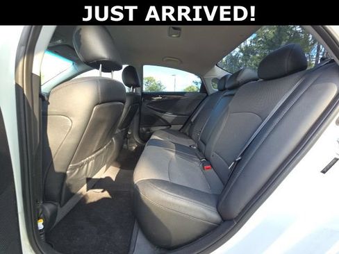 Used 2014 Hyundai Sonata SE FWD image 8