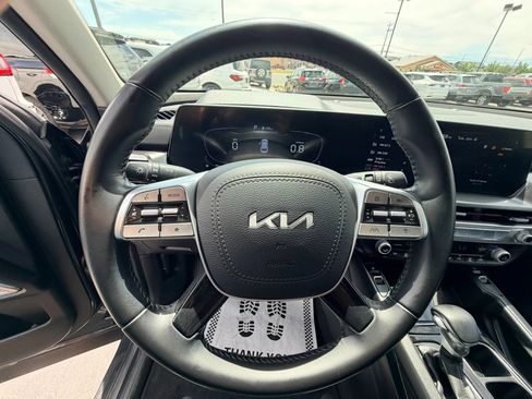 Used 2023 Kia Telluride S w/ S Sunroof Package AWD/4WD image 11