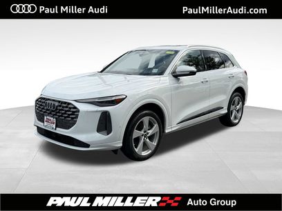 Used 2025 Audi Q5 Premium Plus w/ Premium Plus