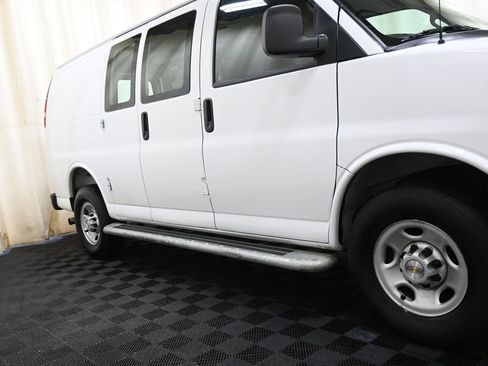 Used 2025 Chevrolet Express 2500 w/ Driver Convenience Package RWD image 14