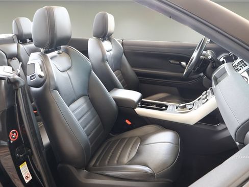 Used 2019 Land Rover Range Rover Evoque HSE Dynamic AWD/4WD image 16