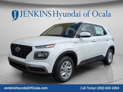 New 2026 Hyundai Venue SE FWD image 9