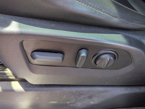 Used 2022 Chevrolet Silverado 1500 LTZ AWD/4WD image 14