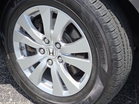 Used 2014 Honda Odyssey EX-L image 9