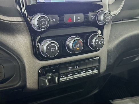 New 2026 RAM 3500 Tradesman w/ Chrome Appearance Group image 15